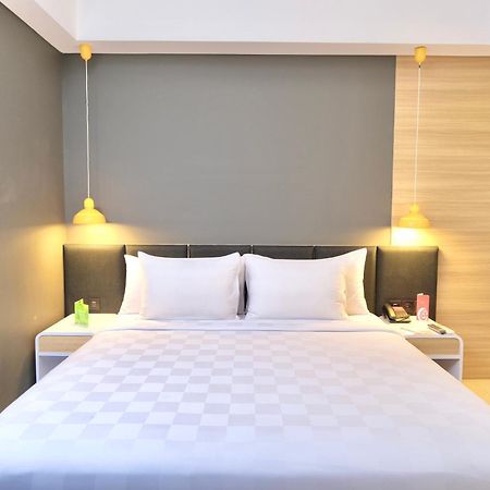 @Hom Semarang Simpang Lima Hotel Buitenkant foto