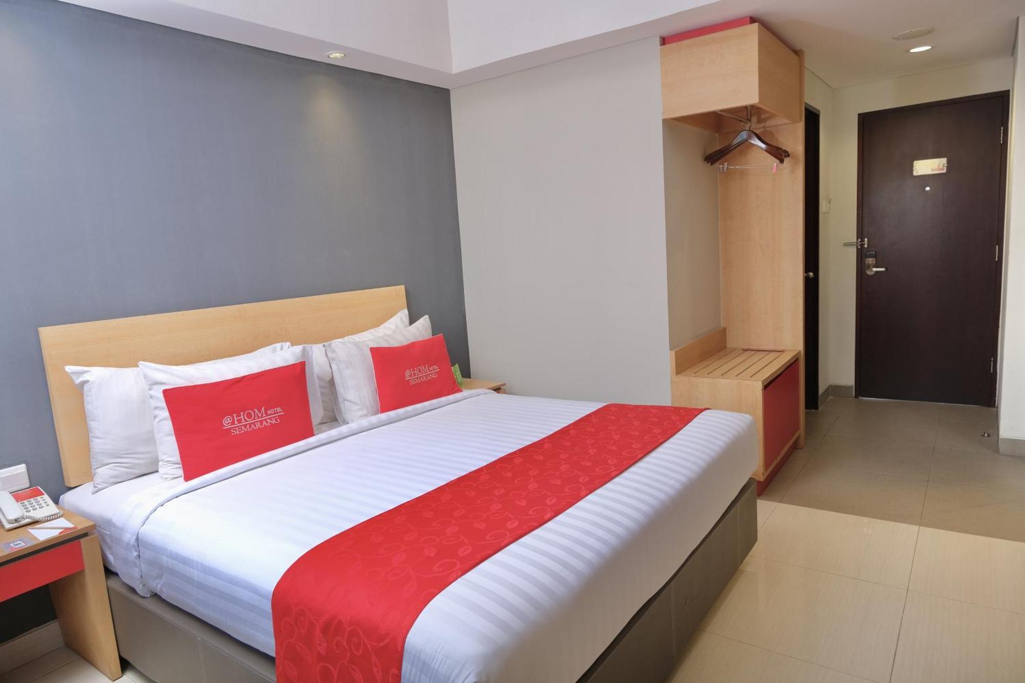 @Hom Semarang Simpang Lima Hotel Buitenkant foto